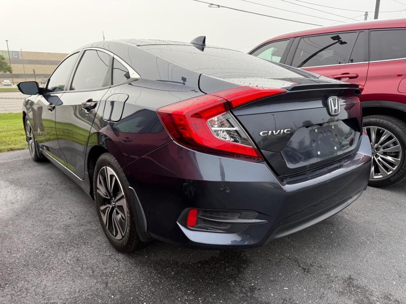 Honda Civic Sedan Vehicle Image 03