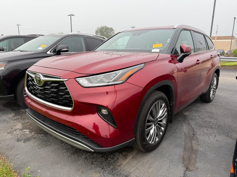 Toyota Highlander Vehicle Image 04