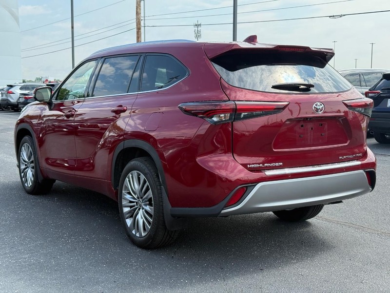 Toyota Highlander Vehicle Image 05