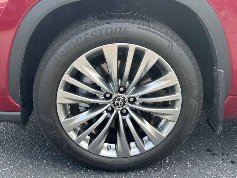 Toyota Highlander Vehicle Image 07