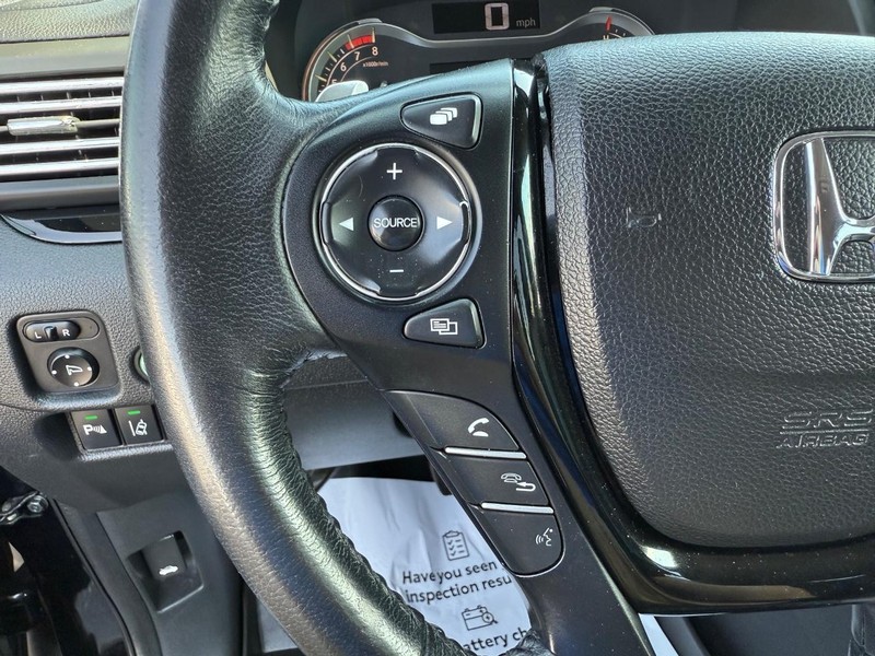 Honda Pilot Vehicle Image 15