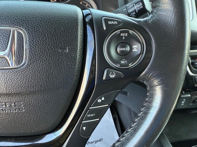 Honda Pilot Vehicle Image 16