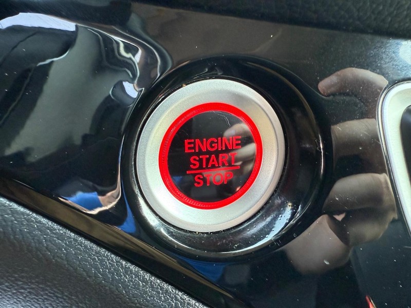 Honda Pilot Vehicle Image 17