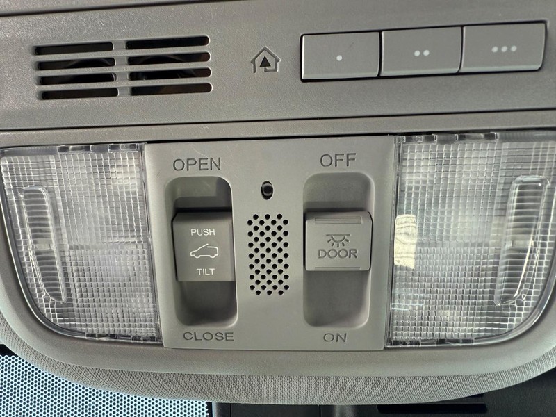 Honda Pilot Vehicle Image 24