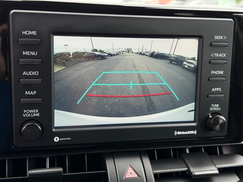 Toyota RAV4 Hybrid Vehicle Image 18