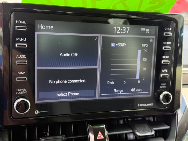 Toyota Corolla Hybrid Vehicle Image 16