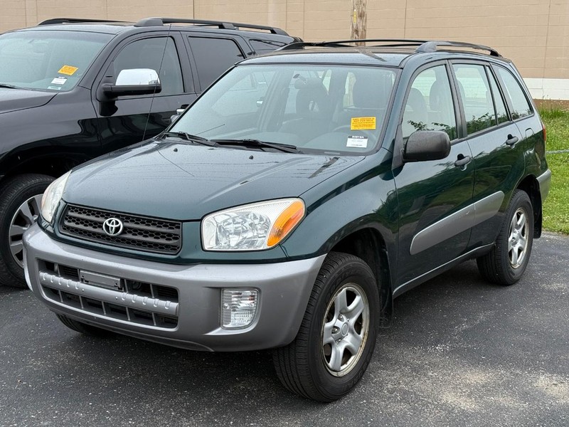 Toyota RAV4 Vehicle Image 02