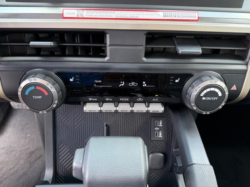 Toyota Tacoma 4WD Vehicle Image 13