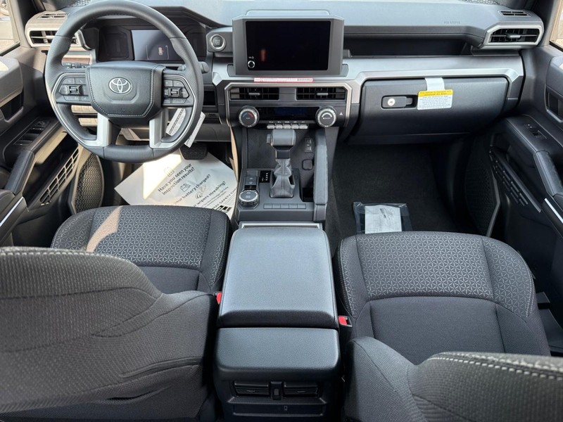 Toyota 4Runner Vehicle Image 05
