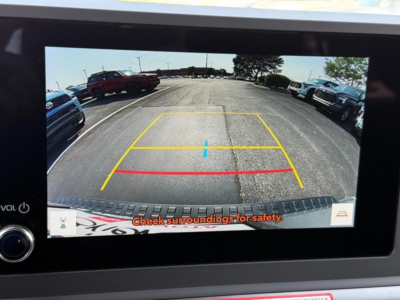 Toyota 4Runner Vehicle Image 11