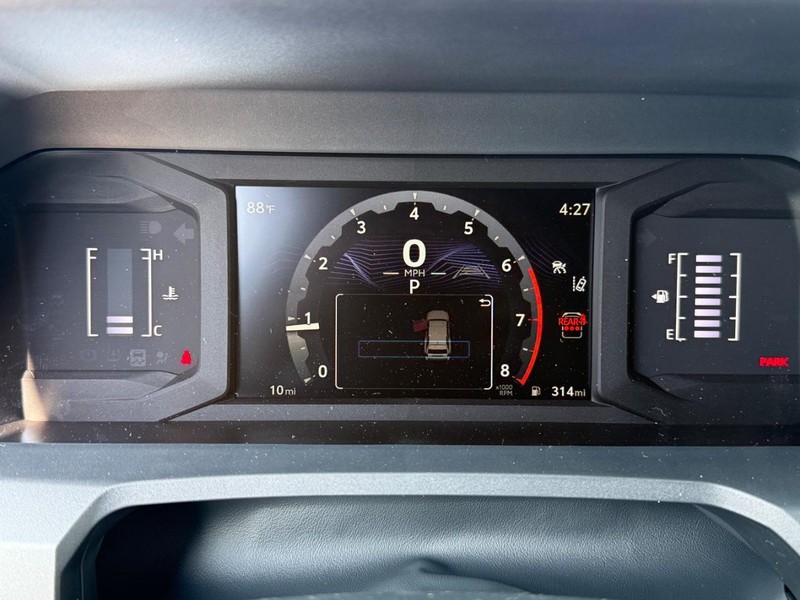 Toyota 4Runner Vehicle Image 15