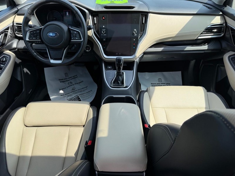 Subaru Outback Vehicle Image 13