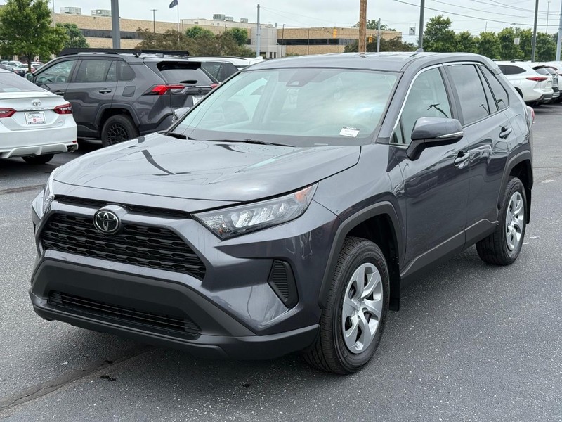 Toyota RAV4 Vehicle Image 08