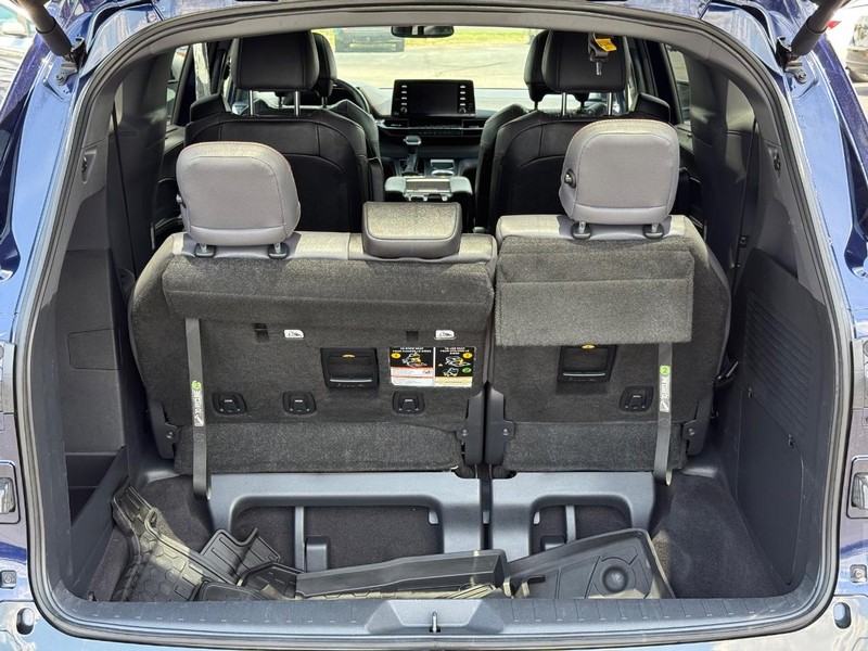 Toyota Sienna Vehicle Image 07