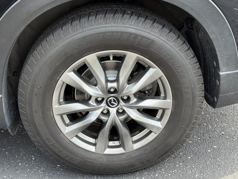Mazda CX-9 Vehicle Image 07