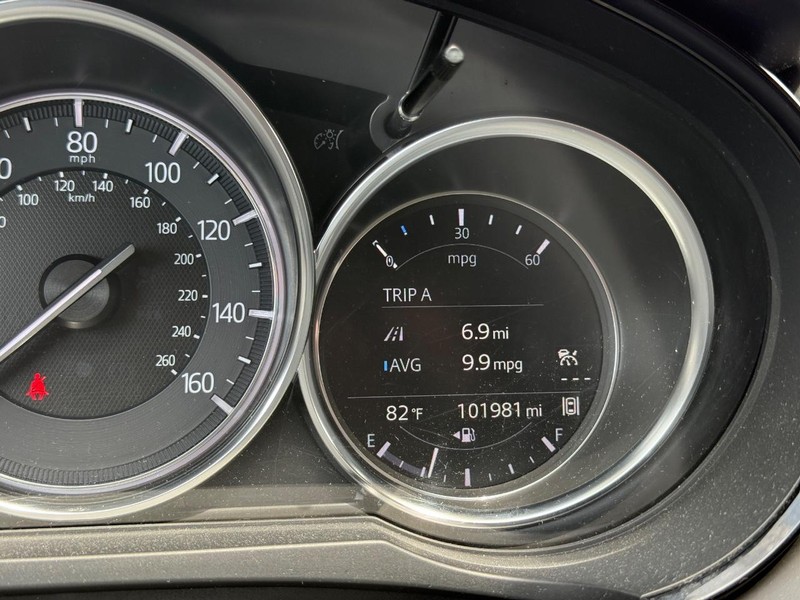 Mazda CX-9 Vehicle Image 22
