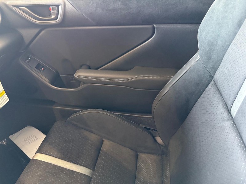 Toyota GR86 Vehicle Image 15