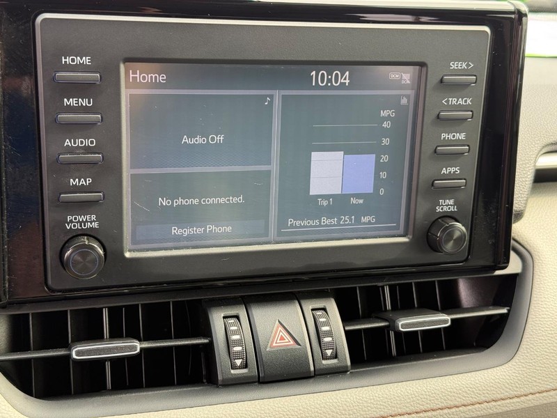 Toyota RAV4 Vehicle Image 18