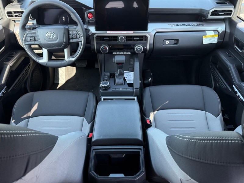 Toyota Tacoma 4WD Hybrid Vehicle Image 05
