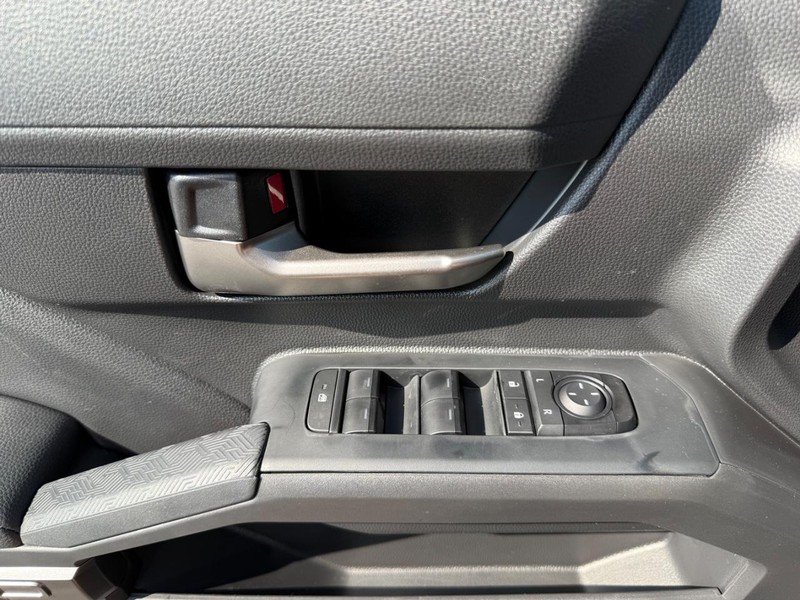 Toyota Tacoma 4WD Hybrid Vehicle Image 18