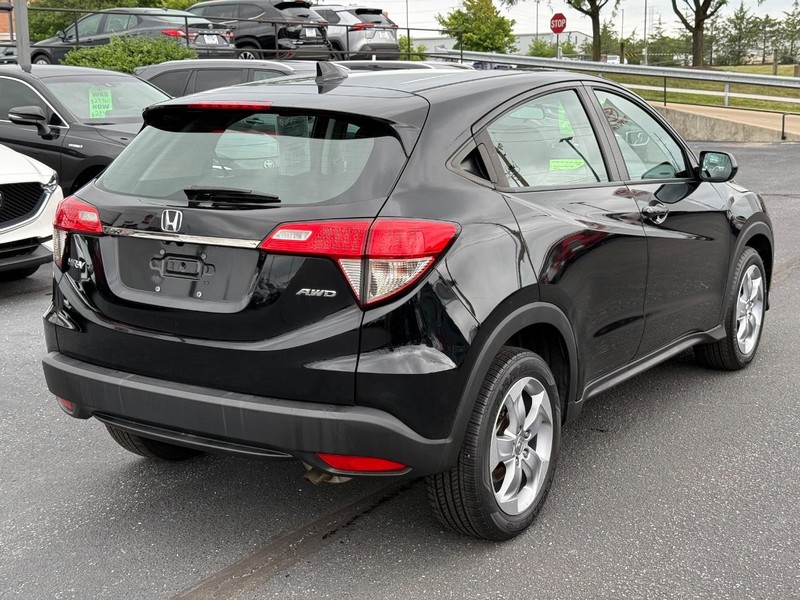 Honda HR-V Vehicle Image 03