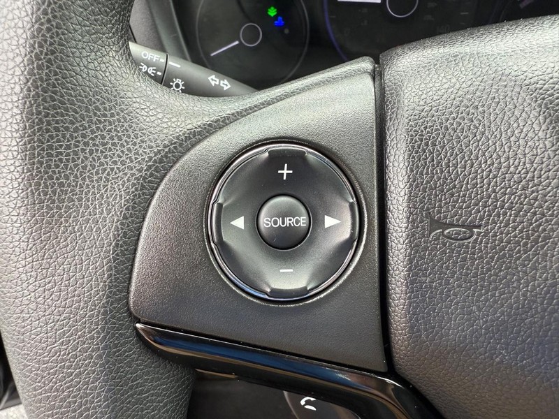 Honda HR-V Vehicle Image 13