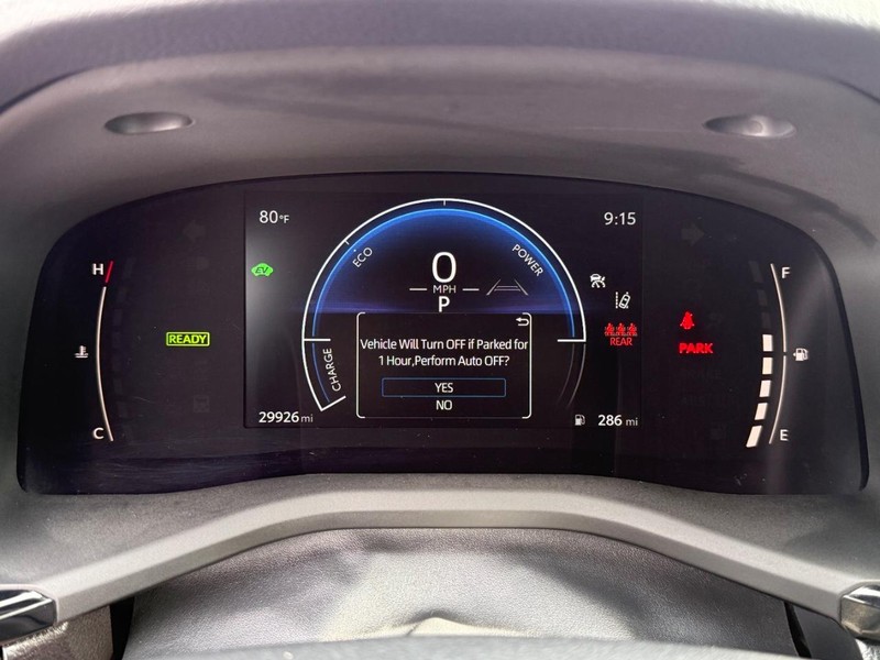 Toyota Camry Vehicle Image 21