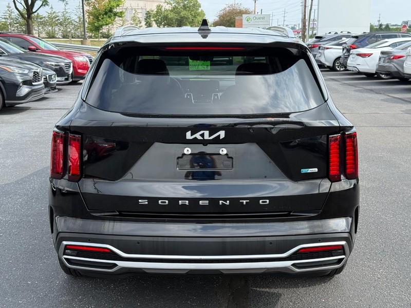 Kia Sorento Hybrid Vehicle Image 04