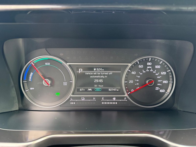 Kia Sorento Hybrid Vehicle Image 22