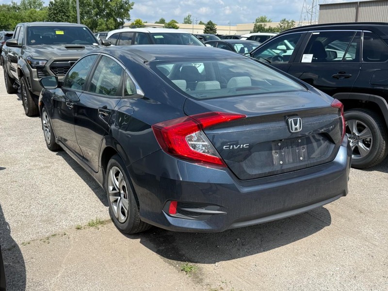 Honda Civic Sedan Vehicle Image 03