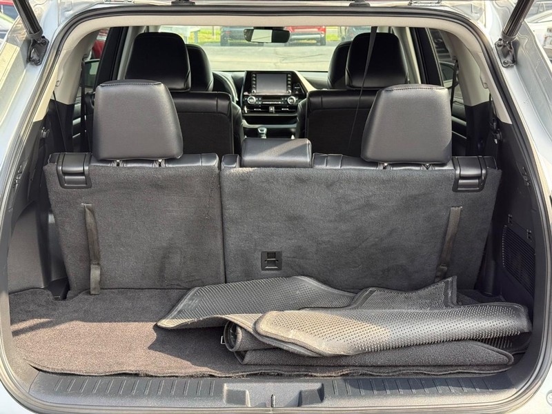 Toyota Highlander Hybrid Vehicle Image 07