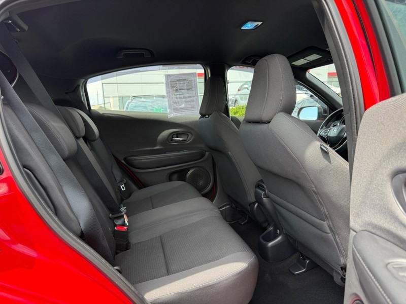 Honda HR-V Vehicle Image 10