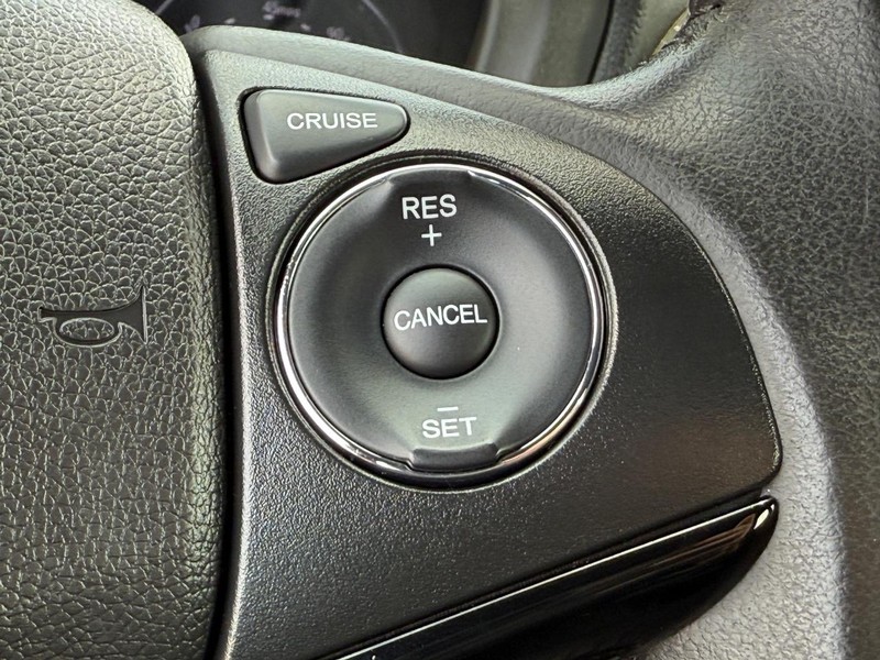 Honda HR-V Vehicle Image 15
