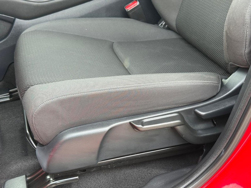 Honda HR-V Vehicle Image 24
