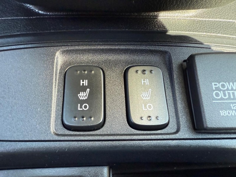 Honda CR-V Vehicle Image 17