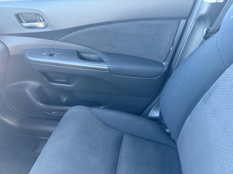 Honda CR-V Vehicle Image 22