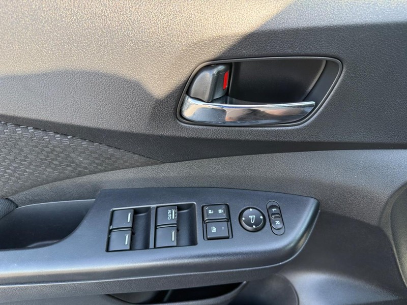 Honda CR-V Vehicle Image 26