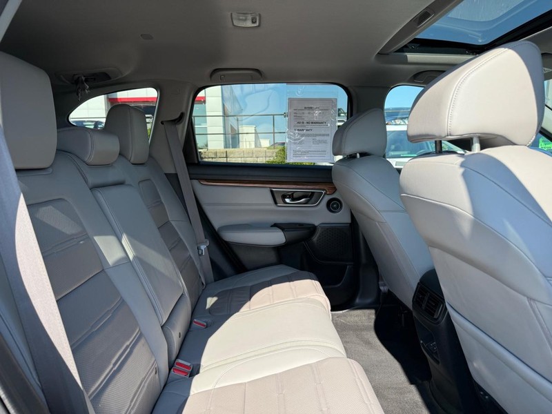 Honda CR-V Vehicle Image 11