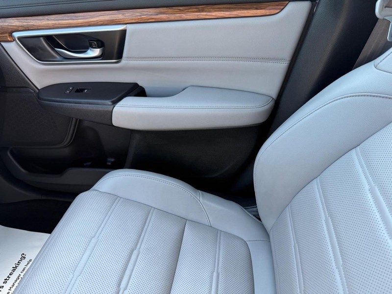Honda CR-V Vehicle Image 23
