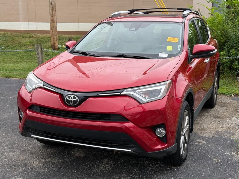 Toyota RAV4 Vehicle Image 02