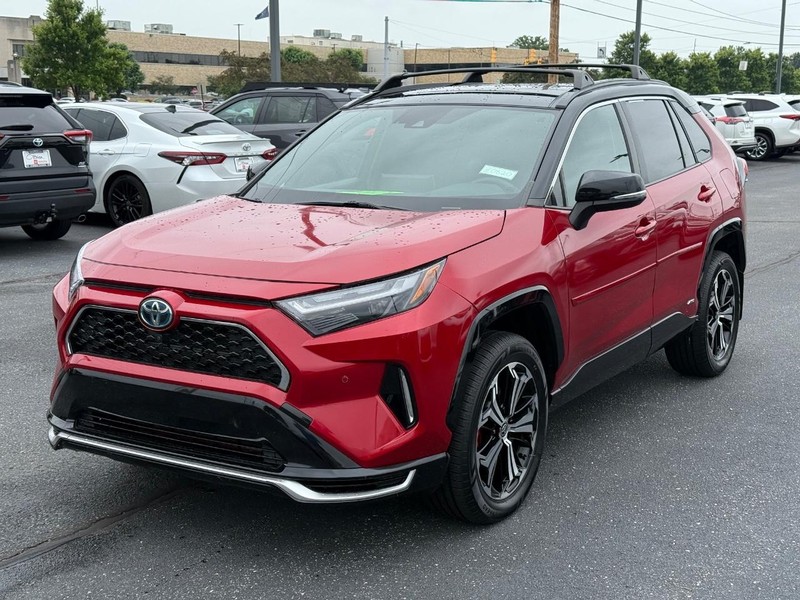 Toyota RAV4 Prime Vehicle Image 09
