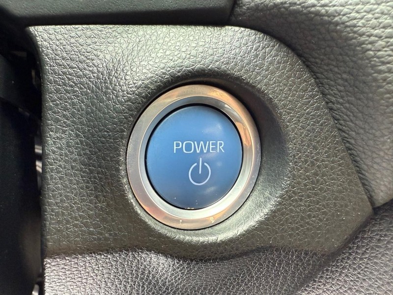 Toyota RAV4 Prime Vehicle Image 17
