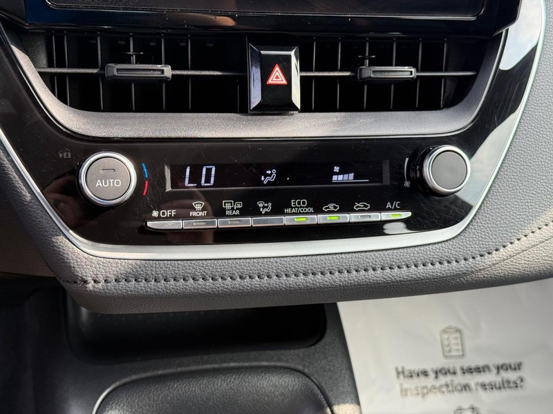 Toyota Corolla Hybrid Vehicle Image 18