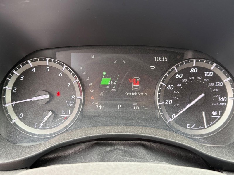 Toyota Highlander Vehicle Image 25