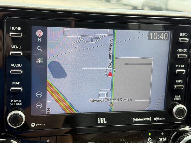 Toyota Highlander Vehicle Image 19
