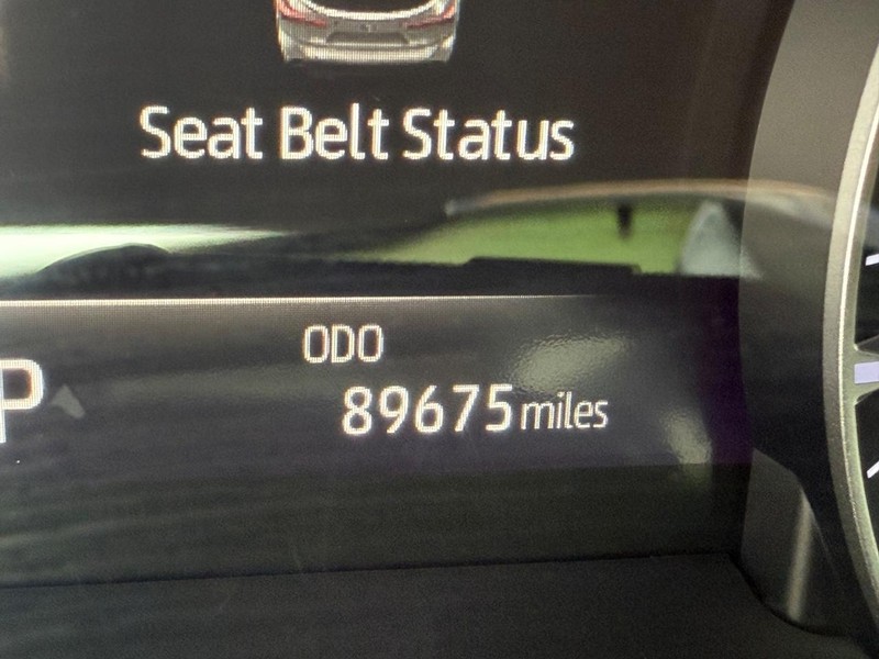 Toyota Highlander Vehicle Image 26