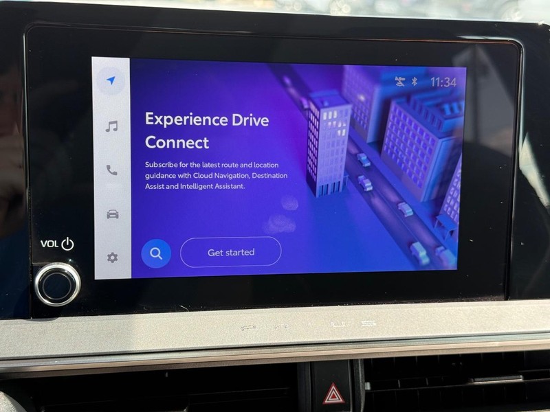 Toyota Prius Vehicle Image 17