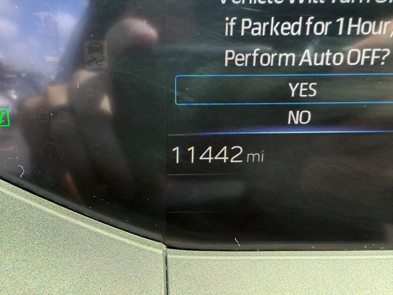 Toyota Prius Vehicle Image 22