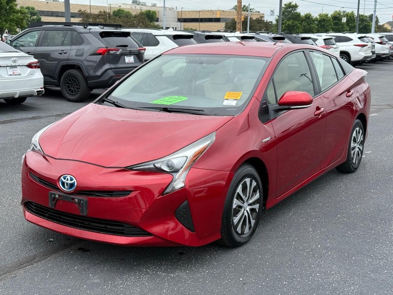 Toyota Prius Vehicle Image 08