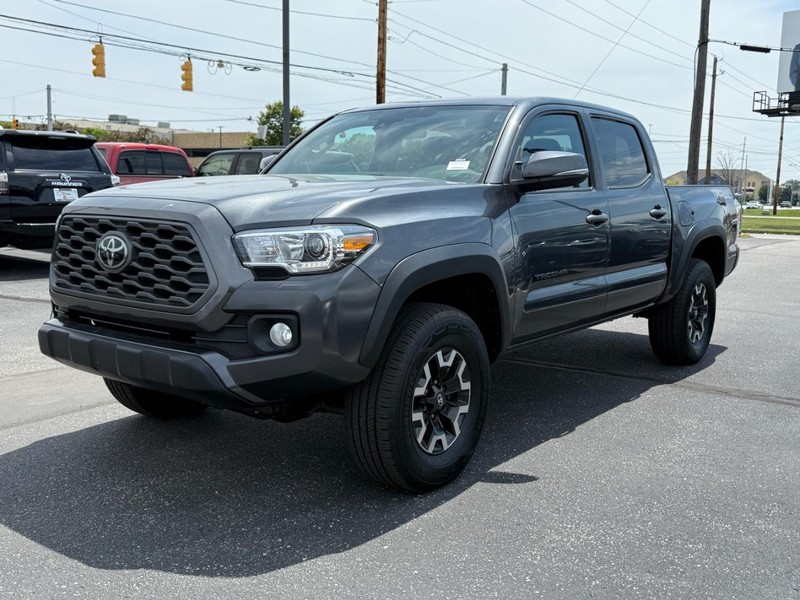 Toyota Tacoma 4WD Vehicle Image 08